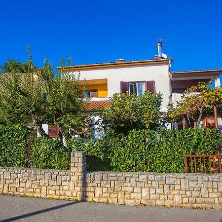App. Fiorela Hotel Porec Luaran gambar