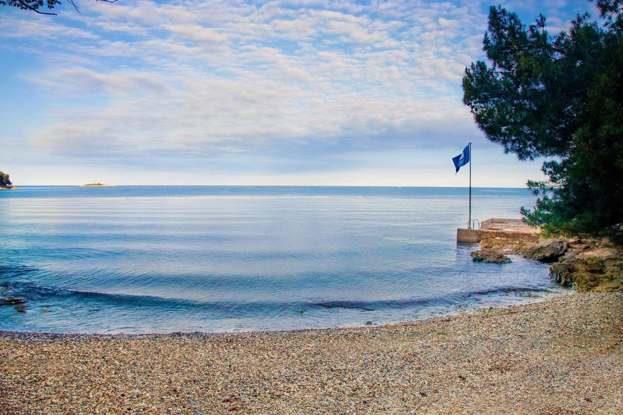 App. Fiorela Hotel Porec Luaran gambar
