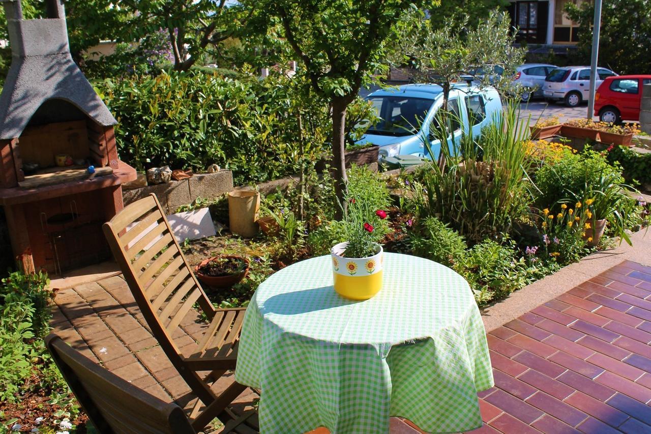 App. Fiorela Hotel Porec Luaran gambar